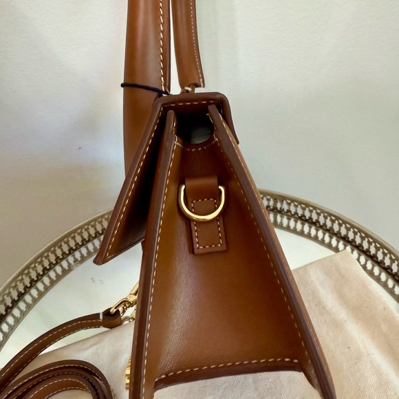 * SOLD SOMEWHERE ELSE* 
 NEW JACQUEMUS Medium Chiquito with buckle - Picture 7 of 8